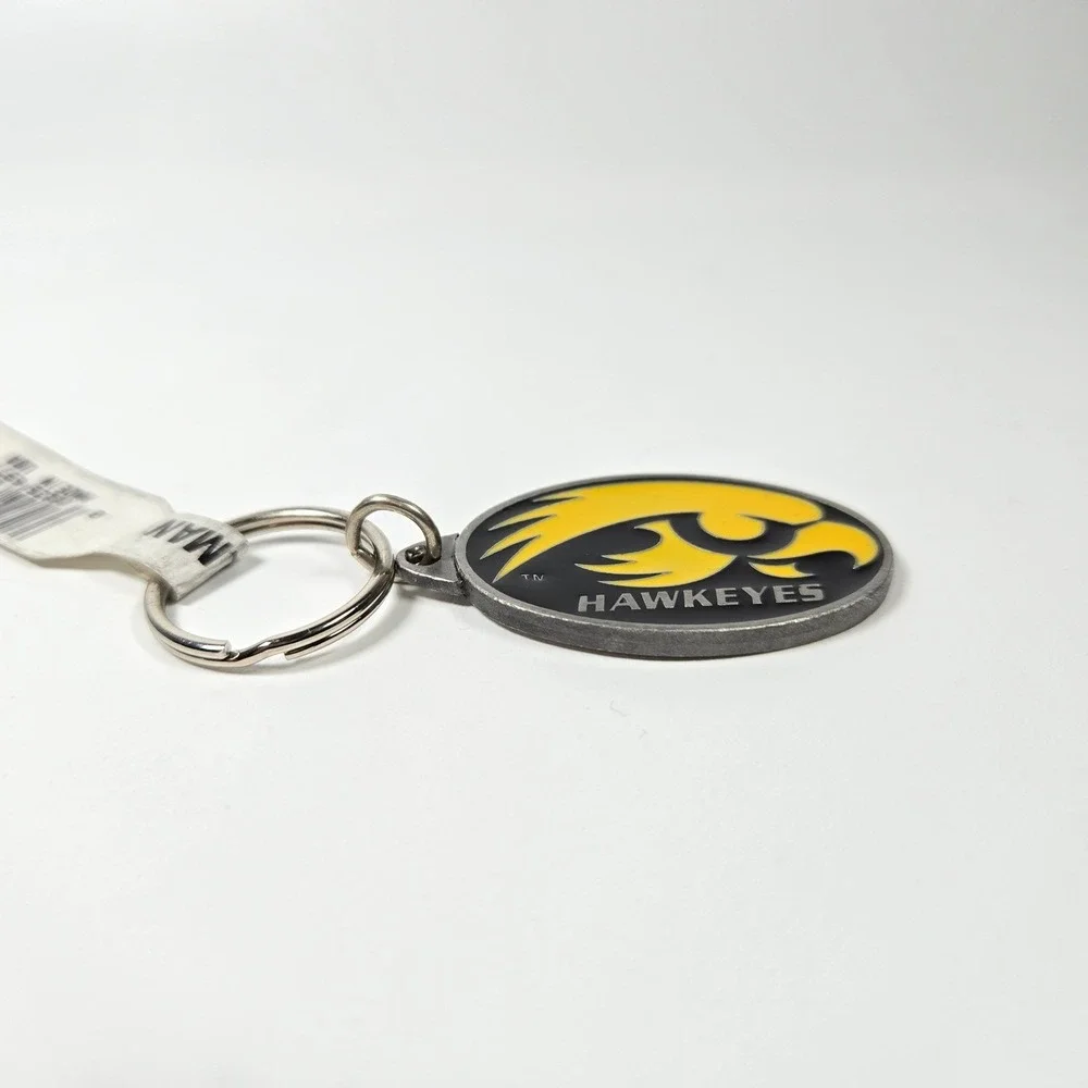Lot of 2‎ Iowa Hawkeyes Keychain Collegiate Licensed Oval Logo Metal Silver USA